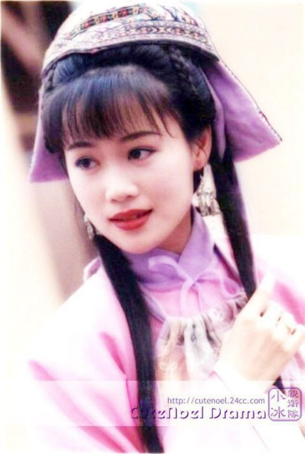 Nhan sắc thay đổi của các hoa đán TVB trong 50 năm qua